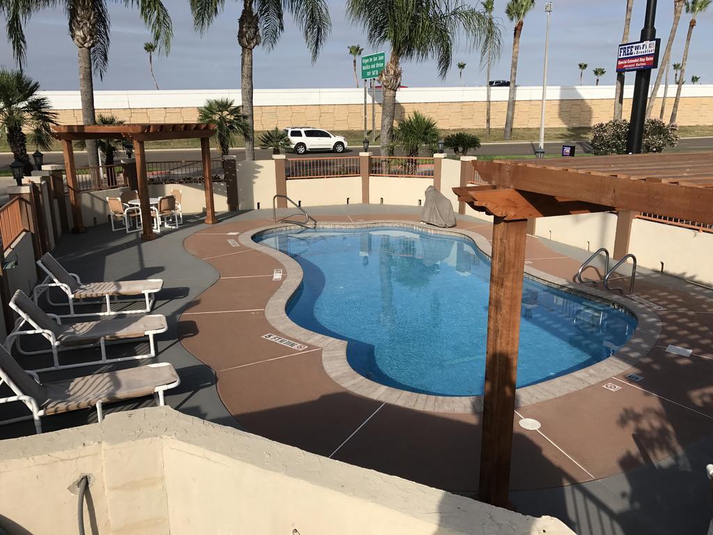 Texas Inn & Suites Pharr/San Juan Экстерьер фото